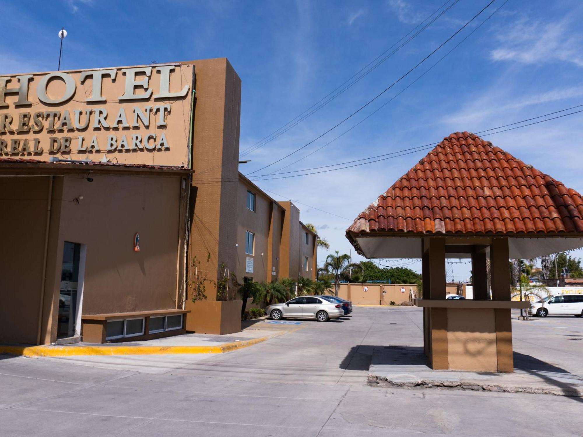 Hotel Real De La Barca Exterior photo